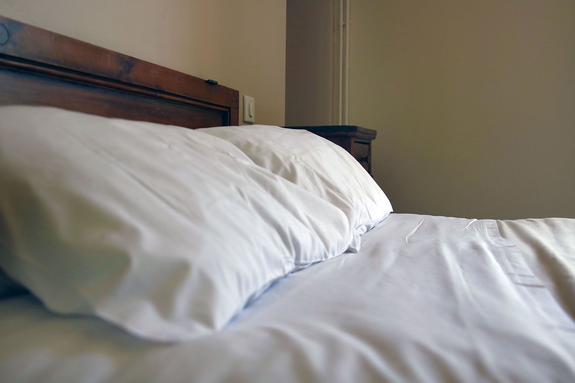 desk, blackout curtains, soundproofing, iron/ironing board