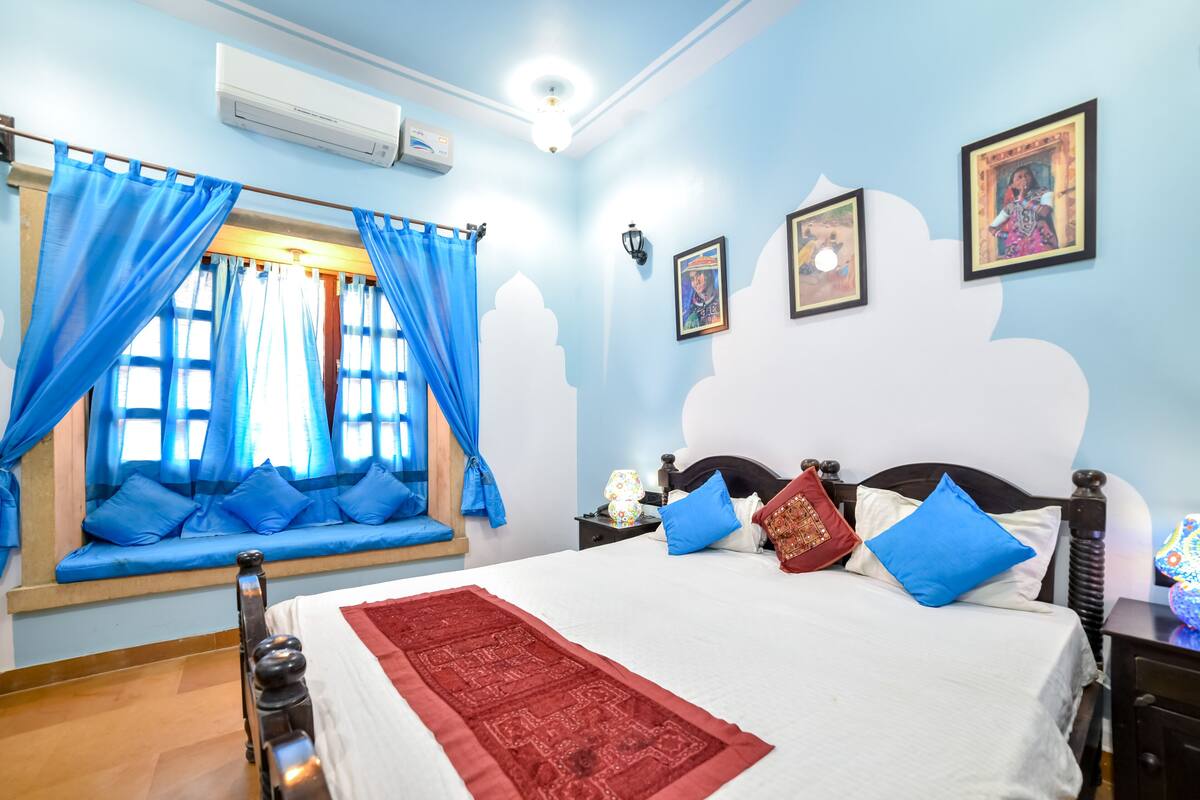 Chambre Deluxe | Chambres insonorisées, Wi-Fi gratuit, draps fournis