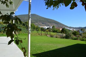 Property grounds - Albergue Rural de Algodonales - Hostel (Algodonales)