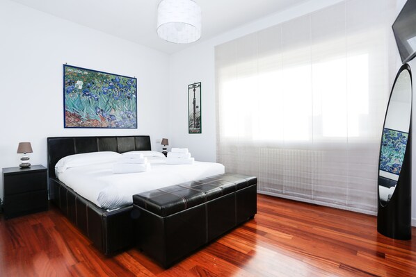 Apartment, 2 Bedrooms | 2 bedrooms, in-room safe, individually decorated, individually furnished - Enjoy the Sunset on Your Vatican Terrace (Rome)