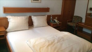 Standard Single Room | Desk, free WiFi, bed sheets - Gästehaus Poststuben (Bensheim)