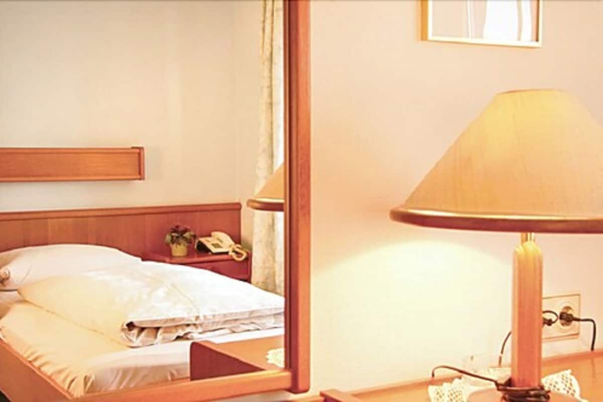 Habitación individual estándar | Escritorio, wifi gratis y ropa de cama