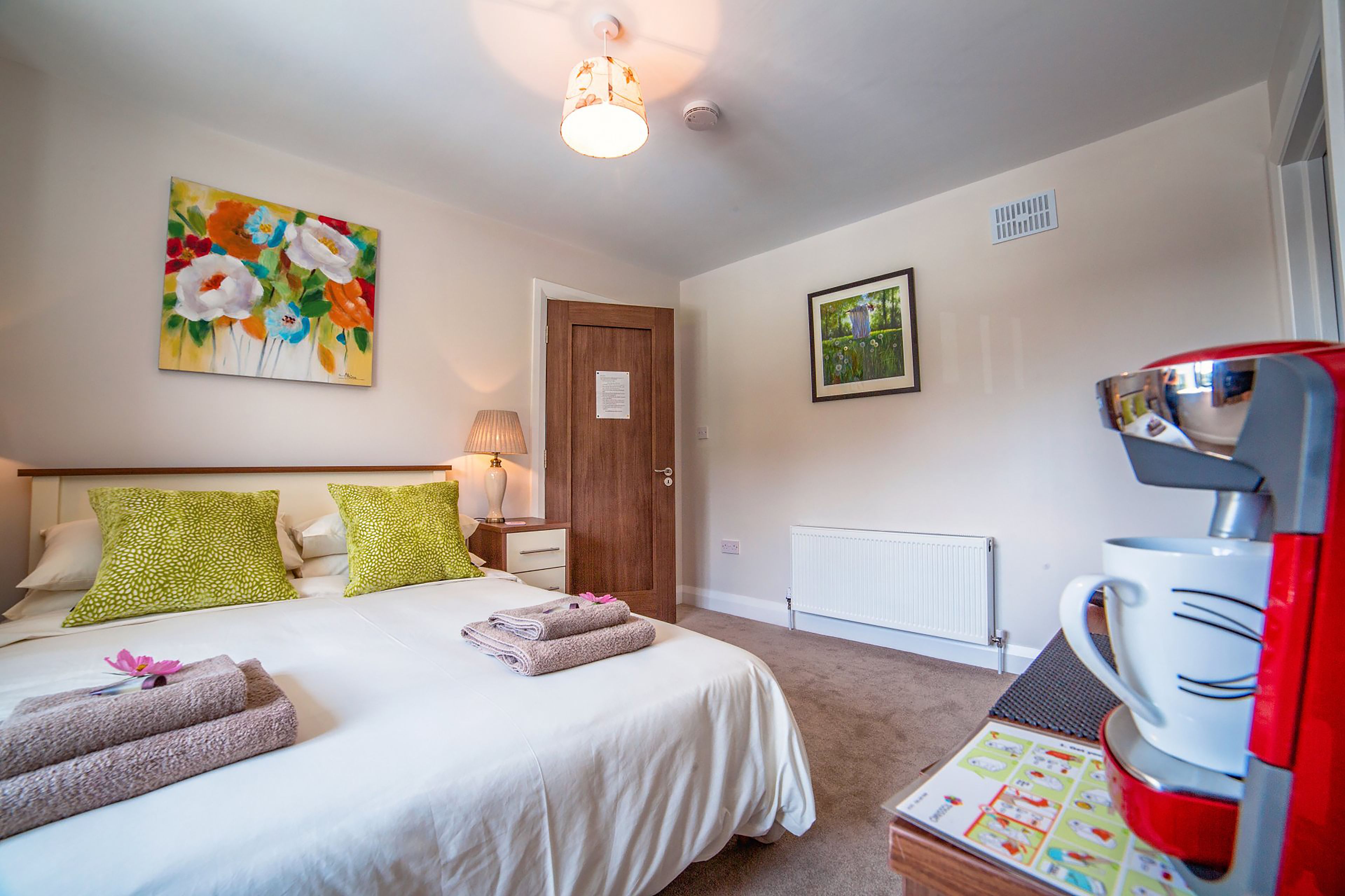 BEDROOM 4 - DOUBLE ENSUITE | Blackout curtains, soundproofing, iron/ironing board, free WiFi