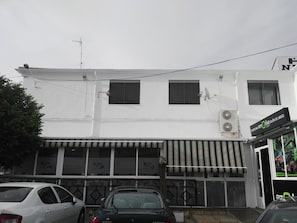 Fachada da propriedade