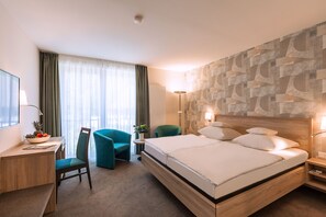 Minibar, Zustellbetten, kostenloses WLAN, Bettwäsche