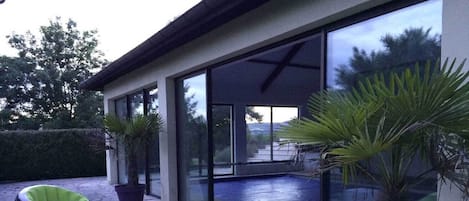 Casa de campo, suíte (La Bourguignotte) | Piscina externa | Piscina interna, piscina aquecida