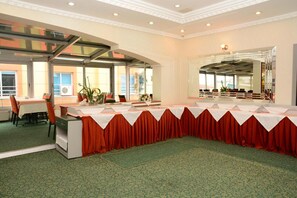 Restaurant - Turk Inn Uzcan Hotel  (Usak)