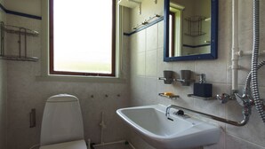 Ferienhütte, Mehrere Betten, Nichtraucher | Badezimmer