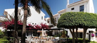 Apartamentos Hg Cristian Sur