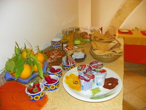 Petit déjeuner buffet compris tous les jours