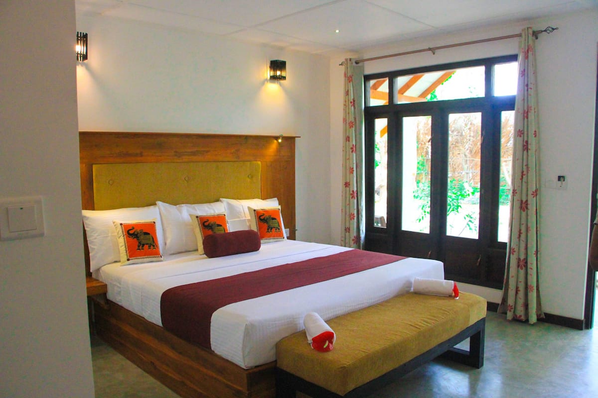 2 bedrooms, minibar, in-room safe, individually decorated