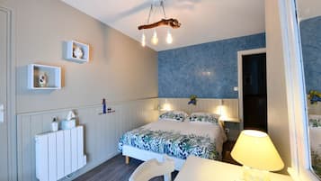 Chambre Double | Décoration personnalisée, ameublement personnalisé, Wi-Fi gratuit