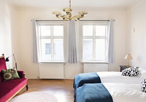 Leilighet, 2 soverom, balkong (201) | Blendingsgardiner, strykejern/-brett og barnesenger (inkludert)