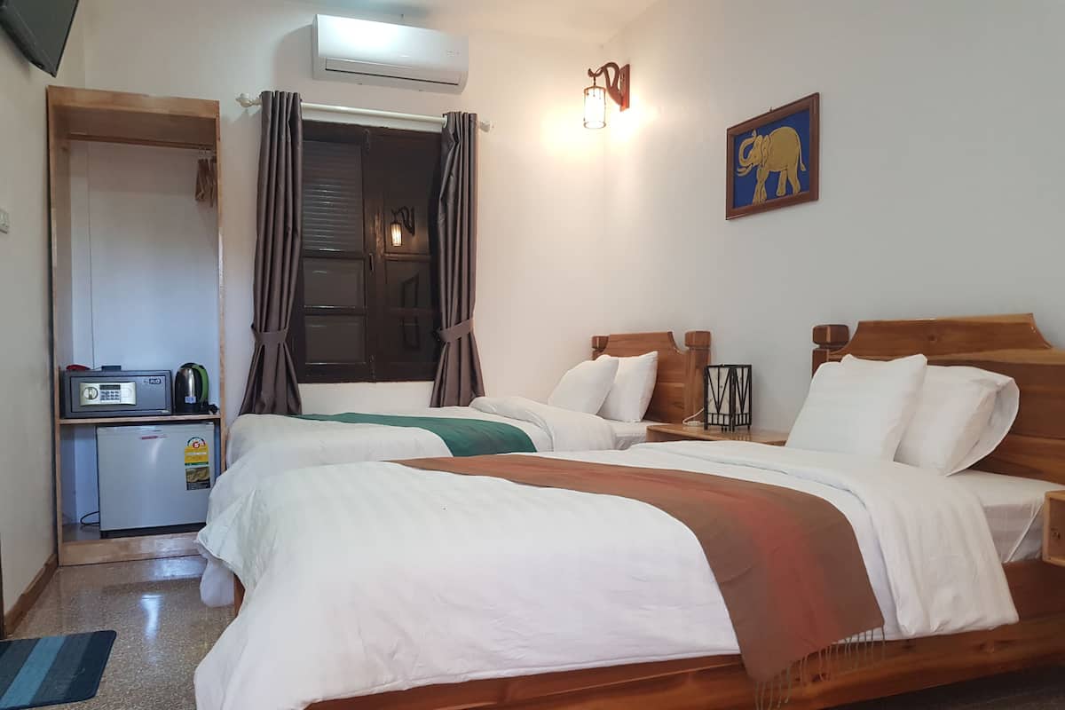 Standard Twin Room, Non Smoking | In-room safe, free WiFi