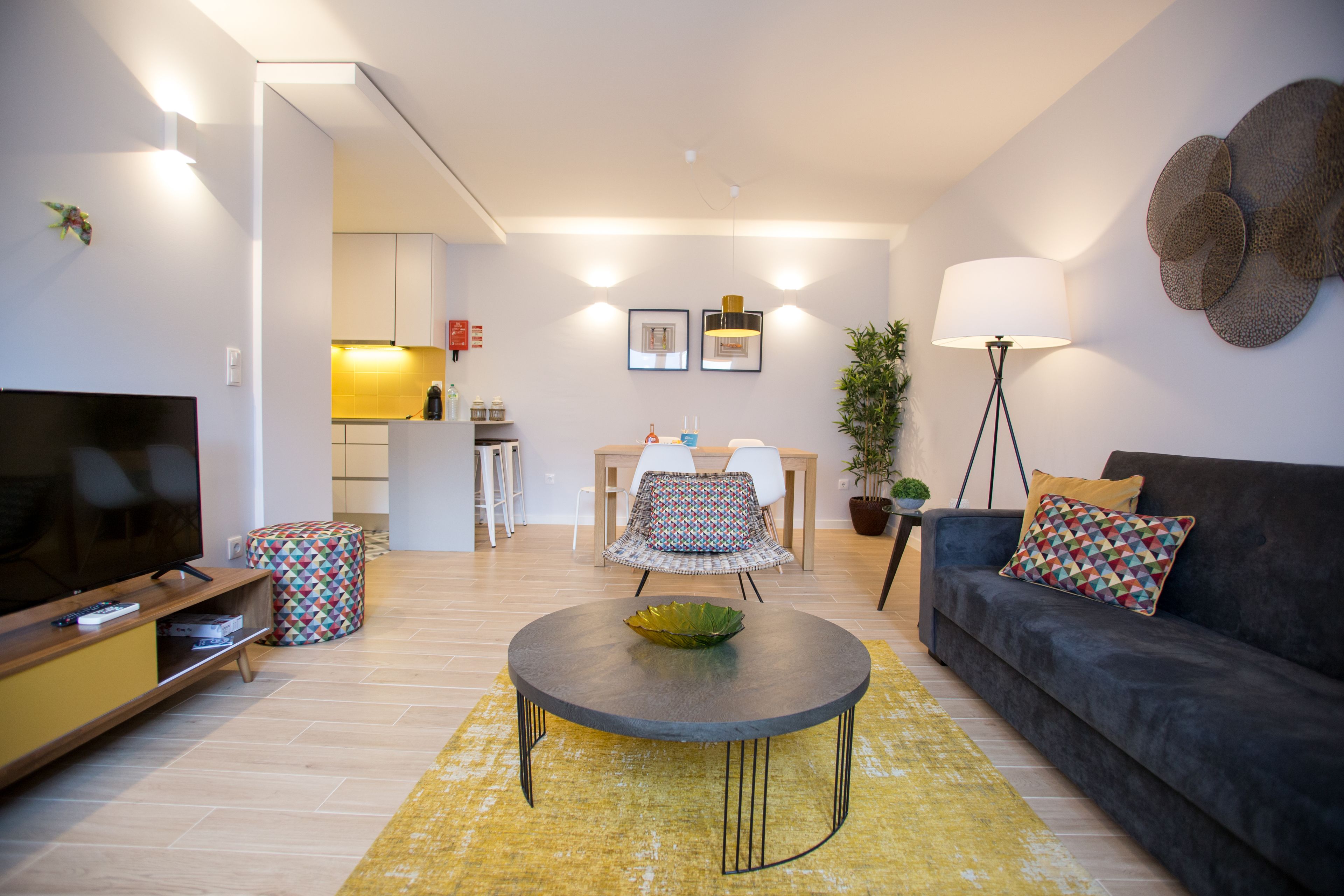 Appartement, 3 chambres | Salle de séjour