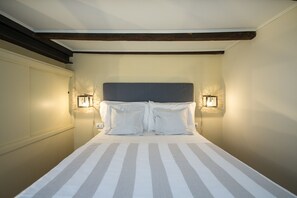 Appartement Duplex | Fer et planche à repasser, Wi-Fi gratuit, draps fournis