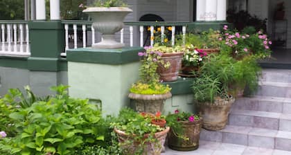 McFarlin House B&B
