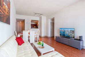 50-Zoll-LED-Fernseher mit Premium-TV-Sendern, Fernseher