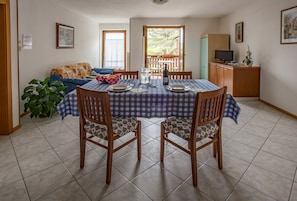Apartment, 1 Bedroom | Living room