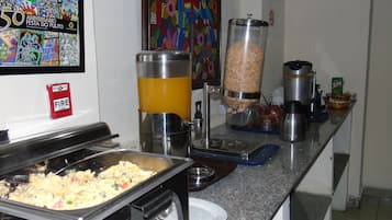 Desayuno continental incluido todos los días