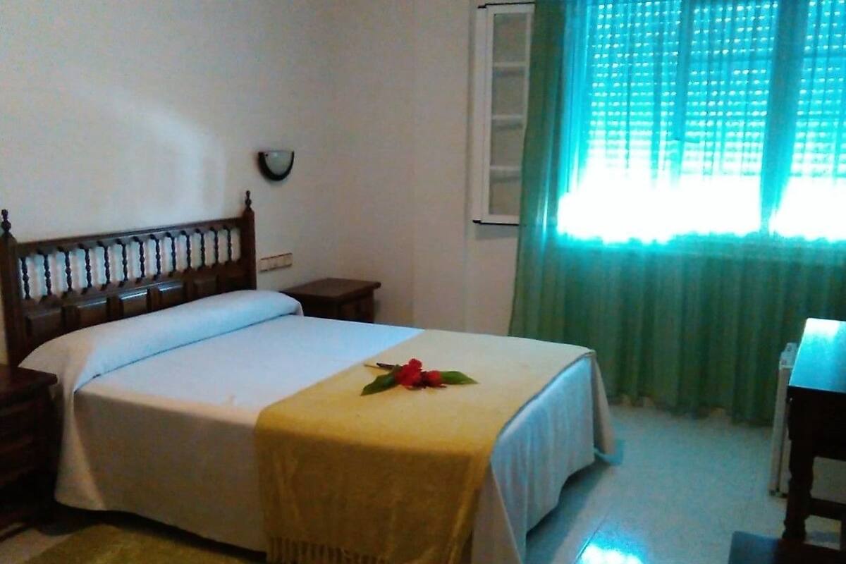 Minibar, desk, blackout curtains, rollaway beds