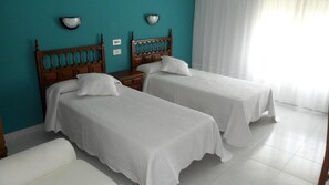Minibar, desk, blackout curtains, rollaway beds