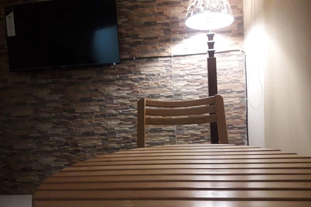 Grand-chalet, useita sänkyjä, tupakointi kielletty | Aulan oleskelutila