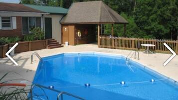 Alberca al aire libre por temporada