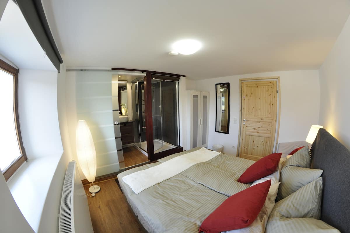Basic Double Room | Blackout drapes, free WiFi, bed sheets