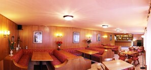 Tägliches inbegriffenes Frühstücksbuffet