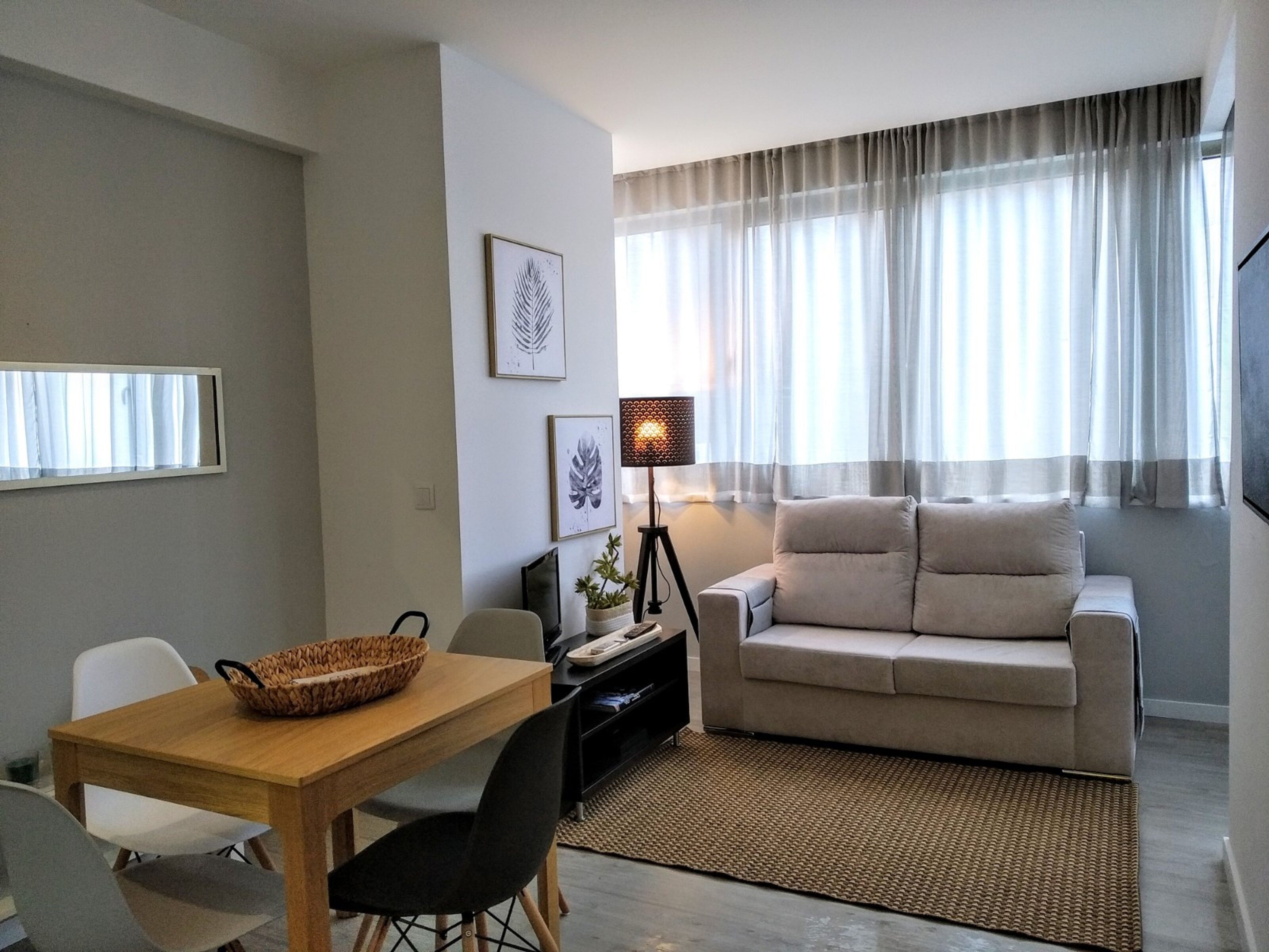 Comfort Apartment, 1 Bedroom, Non Smoking (2) | Living room | Flat-screen TV