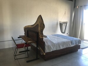 Suite Studio Deluxe, 1 chambre, coin cuisine, vue jardin | Draps en coton égyptien, literie de qualité supérieure