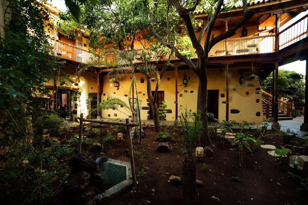 Hotel Rural Casa de los Camellos