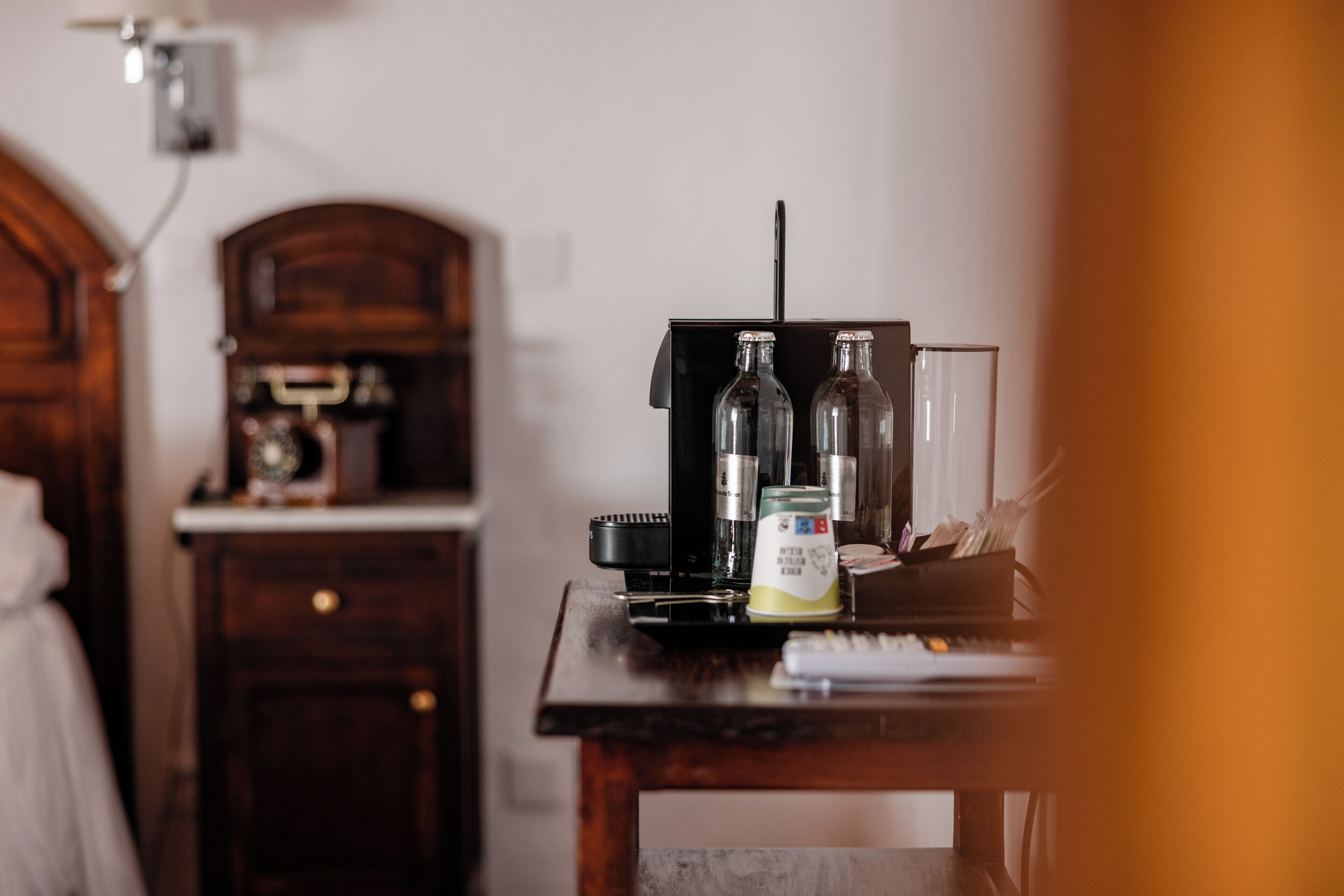 Superior Twin Room | Coffee and/or coffee maker
