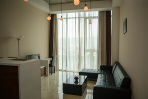 In-room safe, desk, free WiFi - Villa Residence Hotel (Tbilisi)