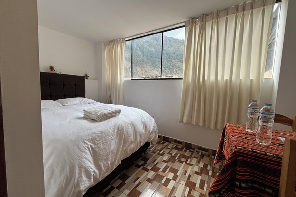 Classic Double Room, 1 Double Bed (Mirador) | Desk, iron/ironing board, free WiFi, bed sheets