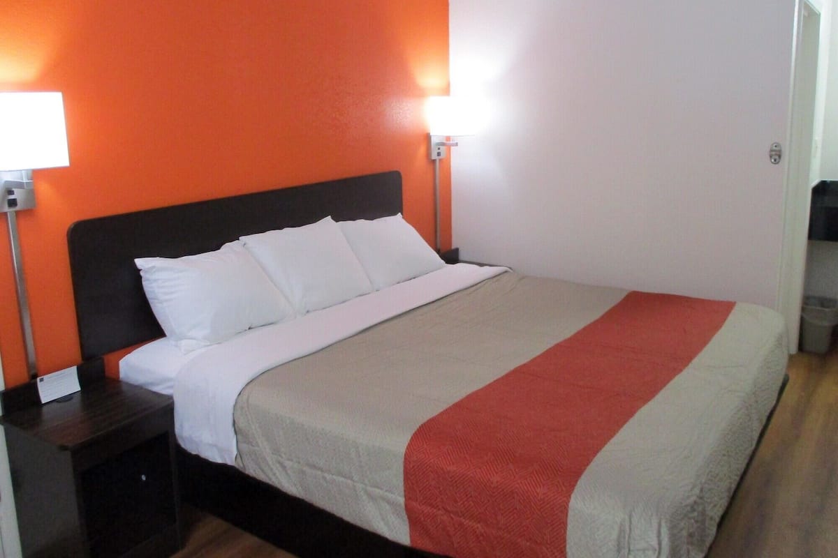 Wi-fi (inkludert) og sengetøy