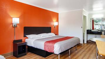 Free WiFi, bed sheets