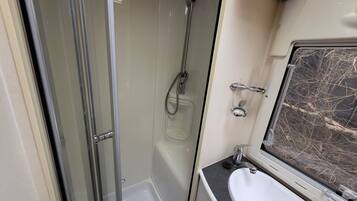 Mobile Home Standard, salle de bains attenante (Nayeli) | Salle de bain