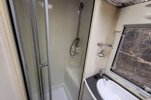 Mobile Home Standard, salle de bains attenante (Nayeli) | Salle de bain