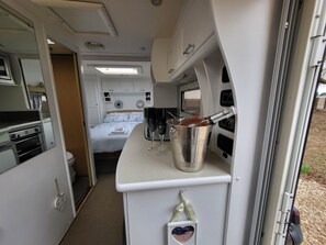 Lobby - Glamping With Llamas (Wisbech)