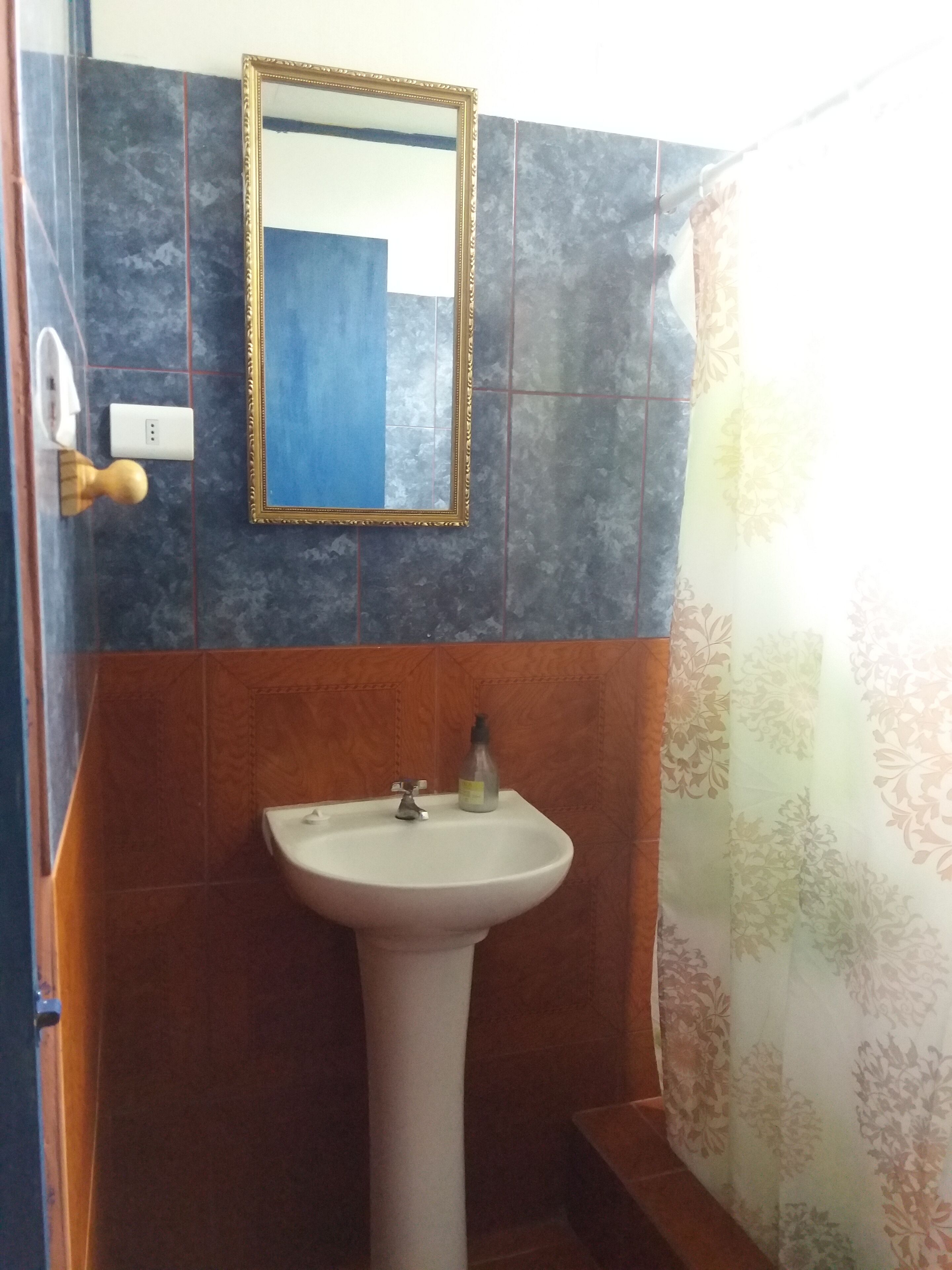 Photo - Cabañas y Hostal Vai Hina'aro