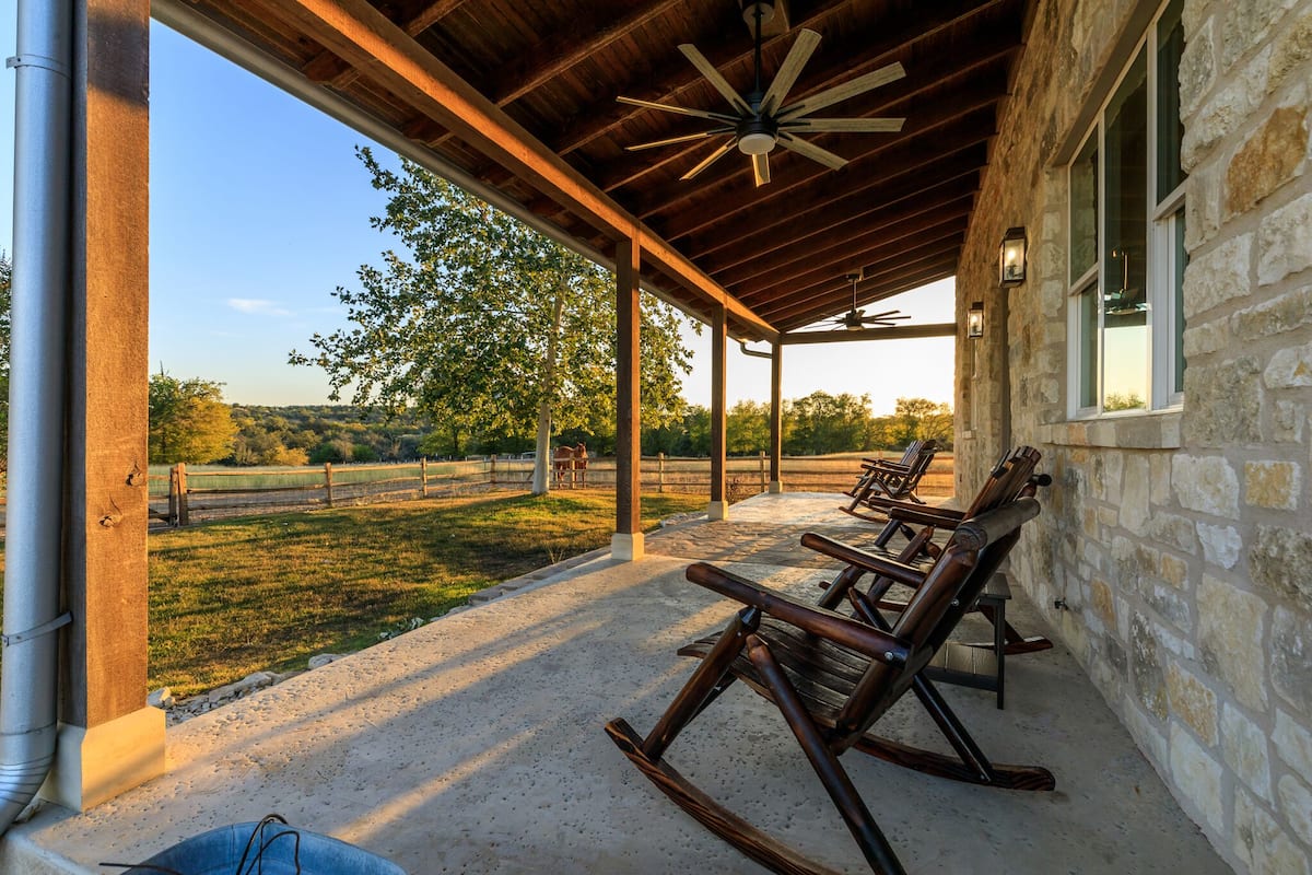 Deluxe House, 3 Bedrooms, Hot Tub, Hill View | Terrace/patio