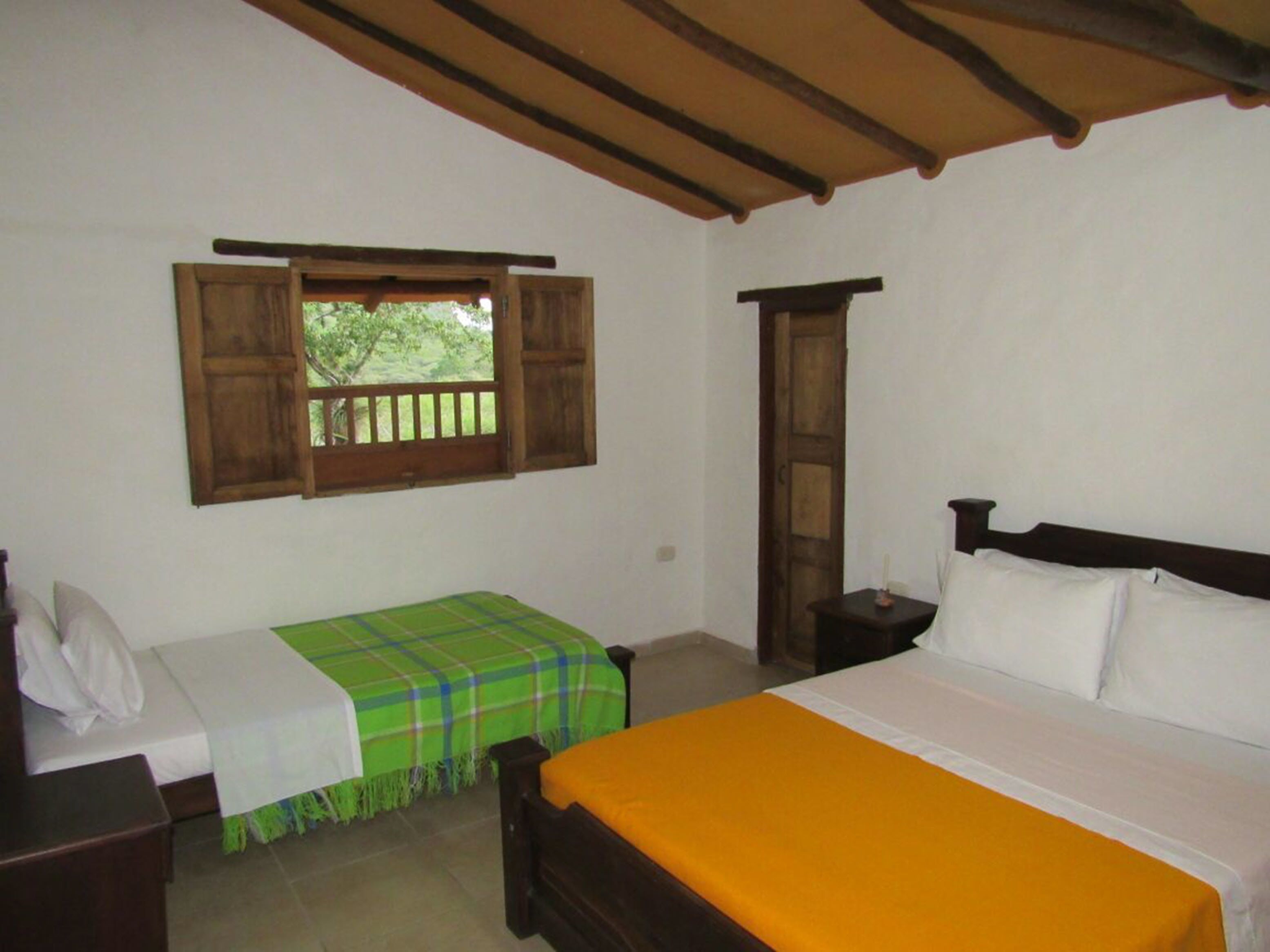 Chambre Triple Standard | Fer et planche à repasser, Wi-Fi gratuit, draps fournis