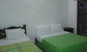 Standard Triple Room | Iron/ironing board, free WiFi, bed sheets