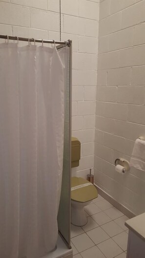 Double Room  | Bathroom | Towels