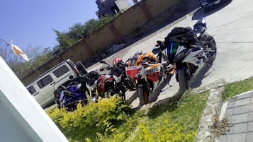 ๋ฌด๋ฃ ์
ํ ์ฃผ์ฐจ