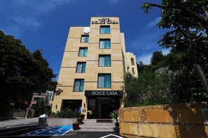 Front of property - Namyangju Bukhangang Dolce Casa Hotel (Namyangju)