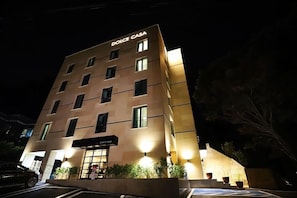 Front of property - evening/night - Namyangju Bukhangang Dolce Casa Hotel (Namyangju)