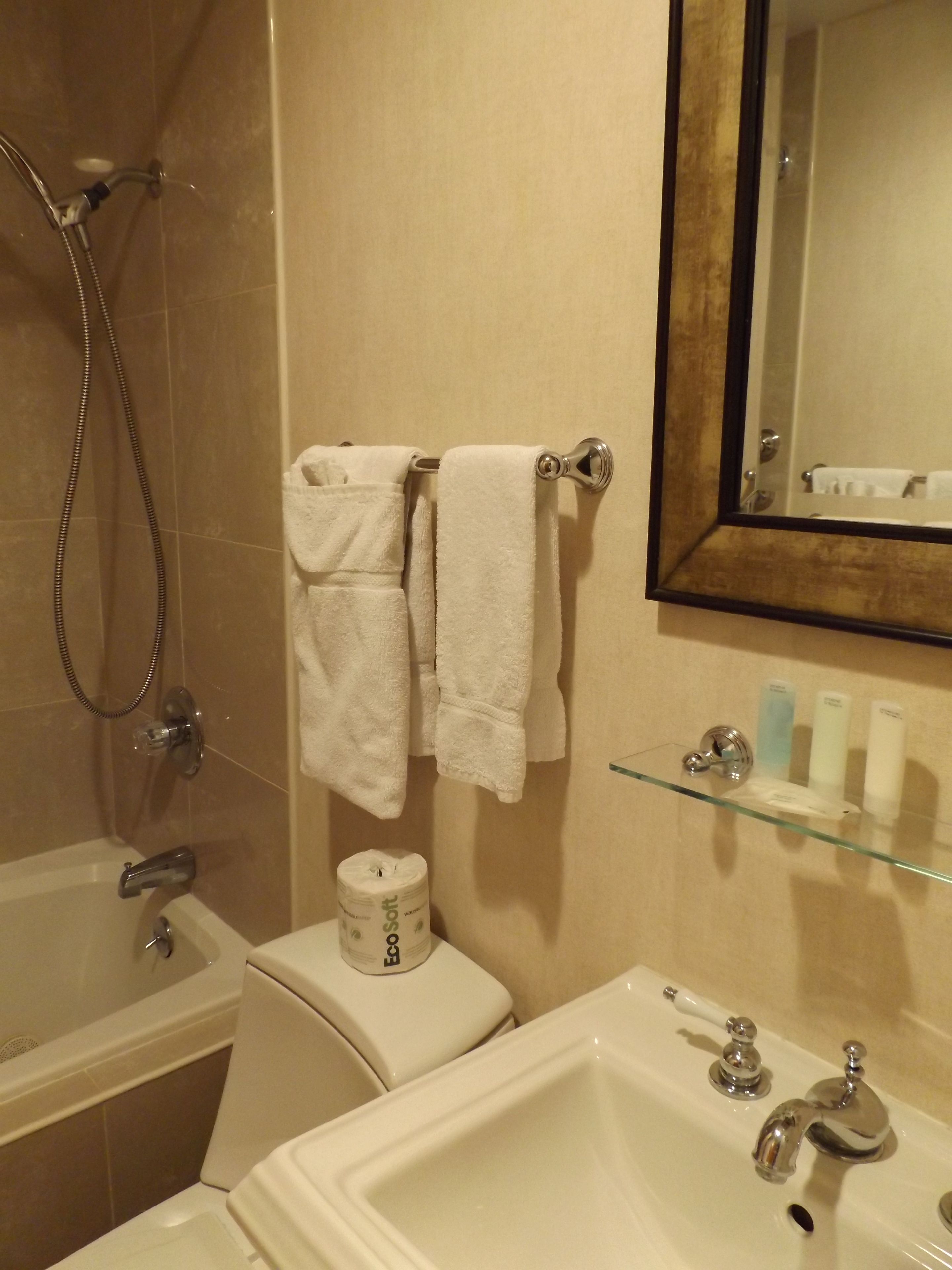 family suite, 2 bedrooms, non smoking, river view | bathroom | combined shower/bathtub, deep-soaking bathtub, free toiletries